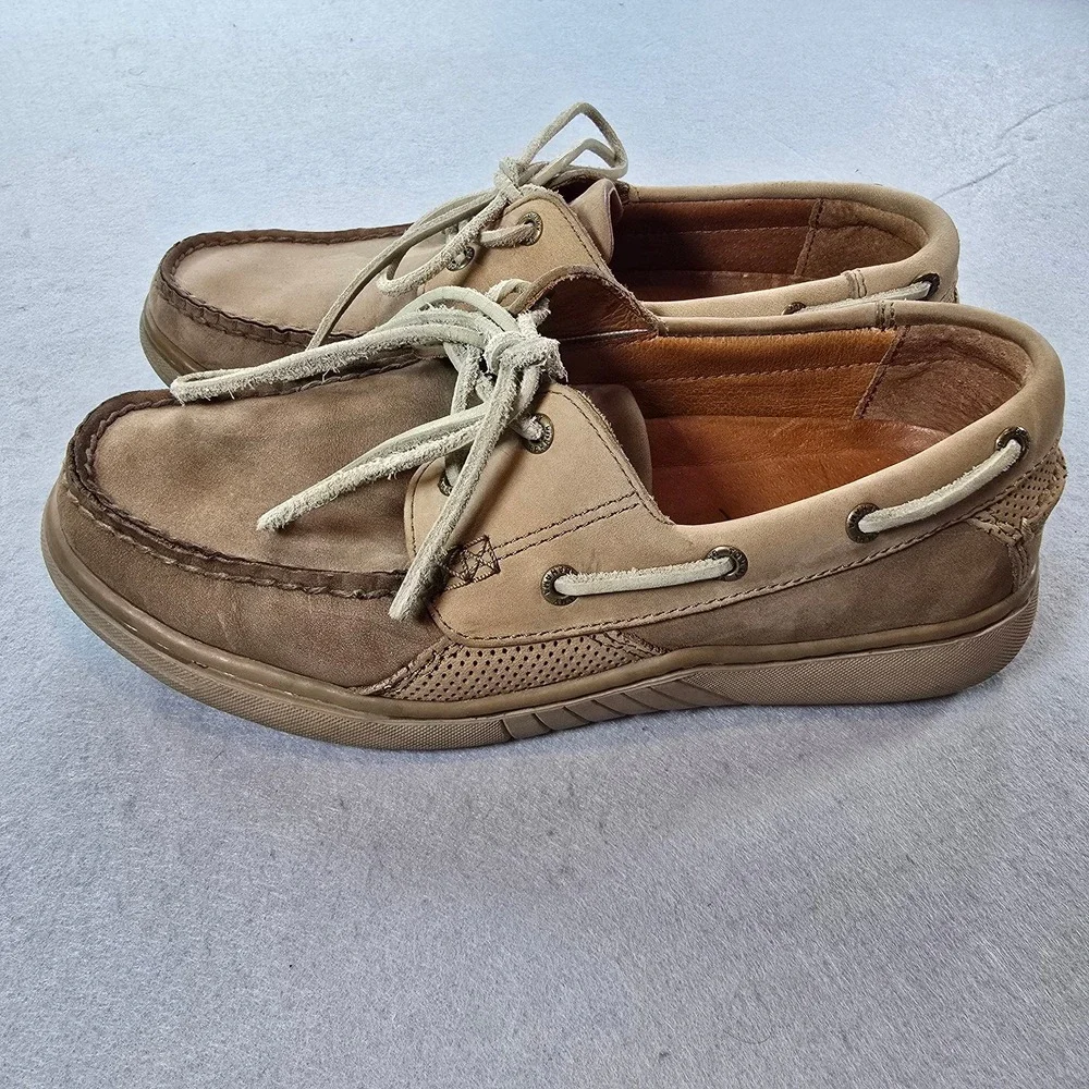 Tommy Bahama Boat Shoes Clove Brown Leather Moc Toe Deck Shoes TB-238 Size 7M